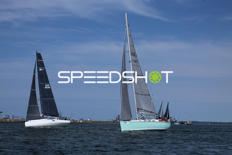 Segelregatta vor Eckernförde: GER 8696 und GER 7261 auf der Ostsee