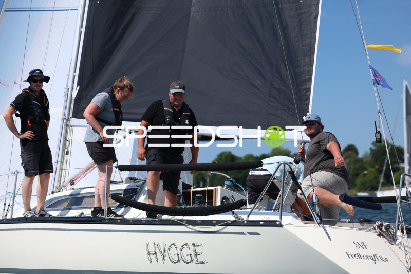 Segelcrew auf der HYGGE beim Regattasegeln in Eckernförde