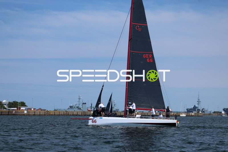 Segelboot GER 66 (C31) auf dem Wasser vor Eckernförde