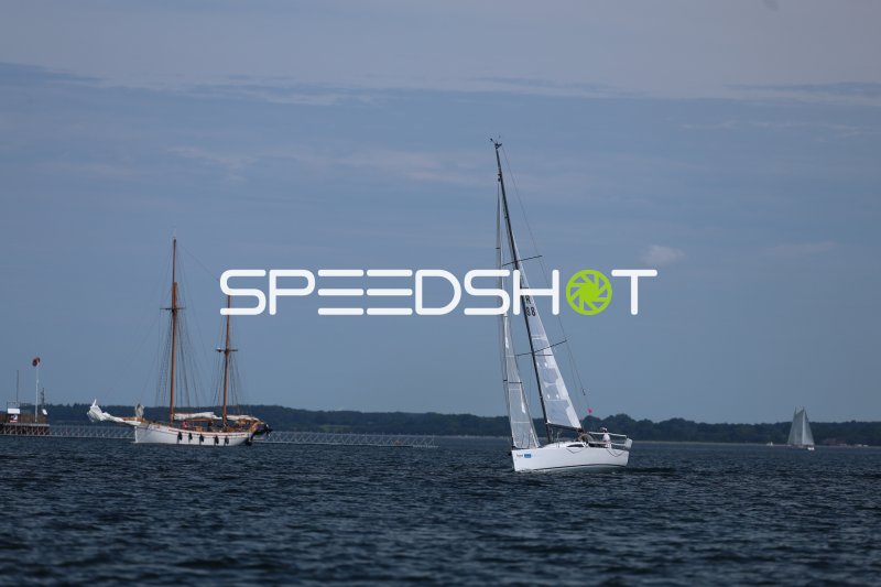 Segelboote auf der Eckernförder Bucht beim Hafenrennen