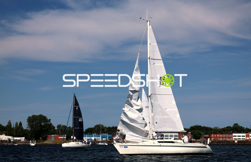 Segelboote im Hafen Eckernförde