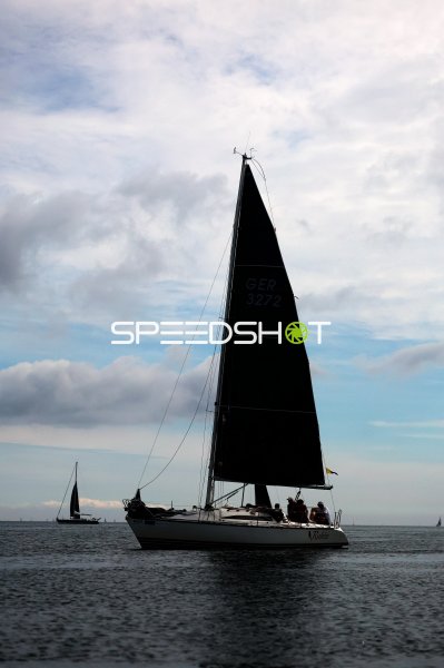 Segelboot "Mühle" bei Regatta im Hafen Eckernförde