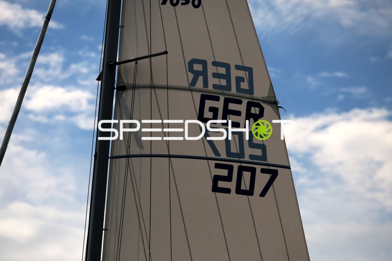 Segelboot mit Kennung GER 207 im Hafen Eckernförde