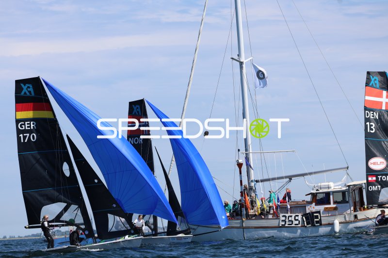 49erFX-Regatta mit GER 170, NOR und DEN 13 in Schilksee