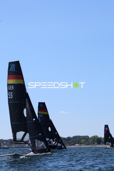 Deutsche X1-Segelboote GER 55 und GER 5 beim Rennen in Schilksee