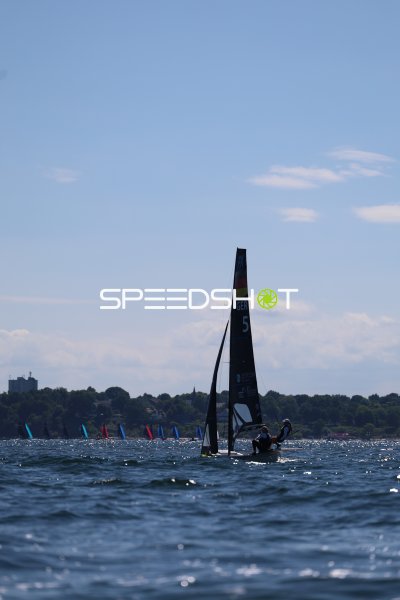 Deutsches Segelboot GER 5 auf der Kieler Förde