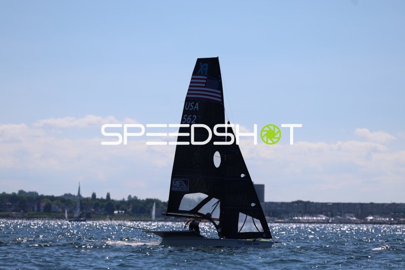 US-Segelboot USA 562 auf der Kieler Förde beim Regattakurs