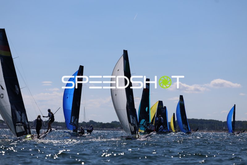 Segelregatta mit internationaler Flotte auf der Kieler Förde