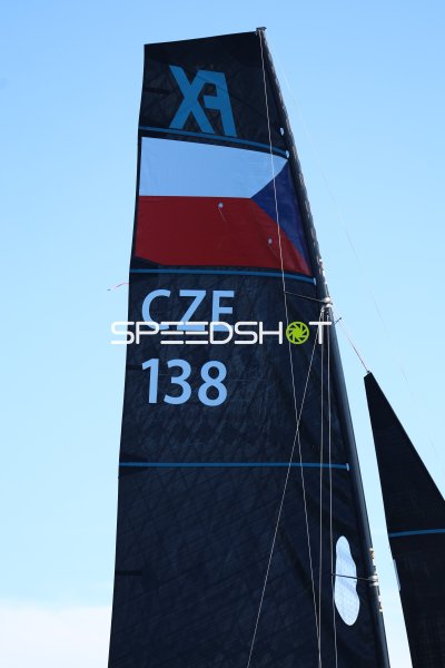 Tschechisches Segelboot CZE 138 beim Regattasegeln in Kiel