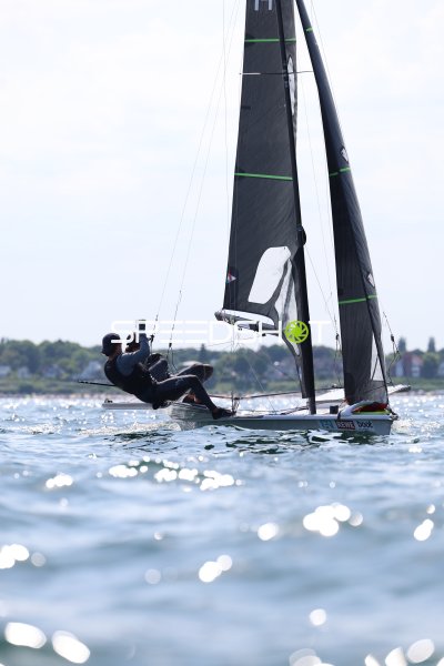 Segelwettbewerb auf der Kieler Förde am Olympiazentrum Schilksee