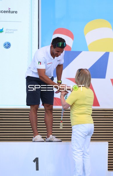 Attilio Borio holt sich den Sieg in der Klasse Men's Dinghy bei der Kieler Woche 2026