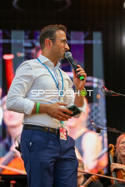 Samet Yilmaz (Oberbürgermeister) bei Veranstaltung in Kiel