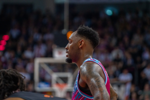 Telekom Baskets Bonn vs Chemnitz Niners