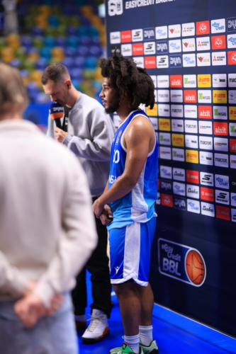 Interview mit Logan Johnson (0; Frankfurt Skyliners) in der Süwag Arena