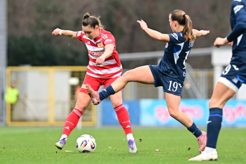 Zweikampf um den Ball